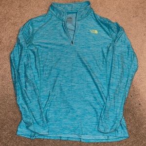 The North Face 1/4 Motivation pullover